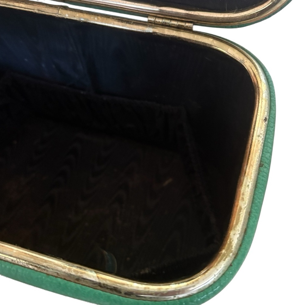 Celebrity NY Cosmetic‎ Overnight Train Suitcase Green, Vintage 1960s - Picture 6 of 9